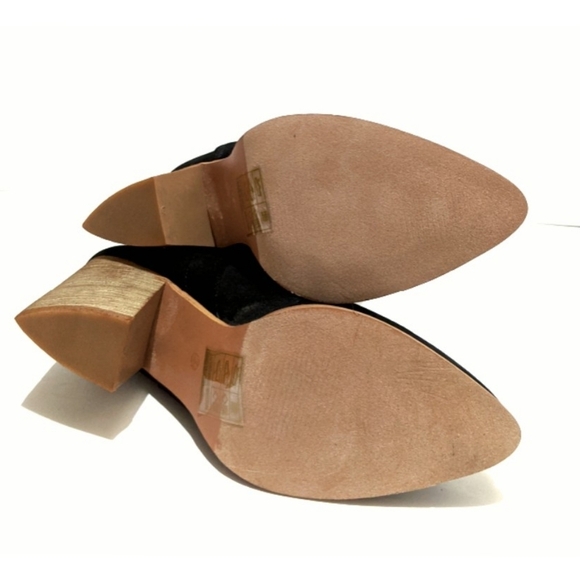 Yoki Western Style Perforated Replay Booties - Picture 9 of 10